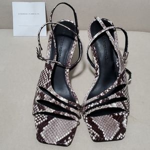 Sigerson morrison, carissa